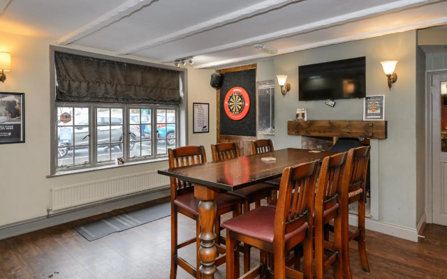Balfour Arms