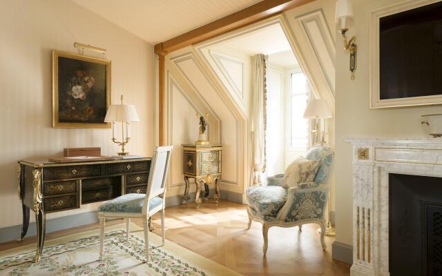 Ritz Paris