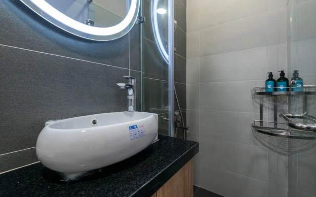 Cozrum Homes - Oriental House