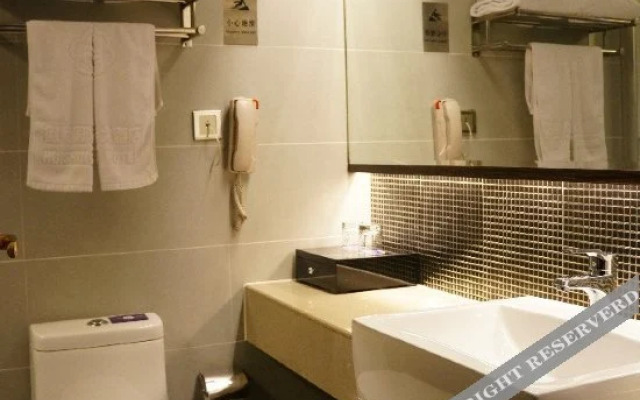 Borrman Hotel Liuzhou Yufeng Garden Gubu Mall