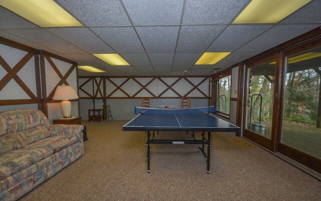 Hummingbird Hill 4 Bedroom House