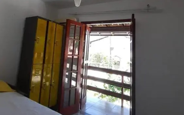 Hostel casa amarela