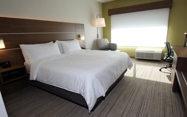 Holiday Inn Express & Suites Collingwood, an IHG Hotel