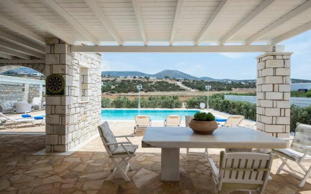 Villa Dionysos in Aliki