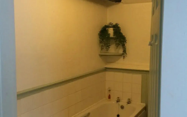 The White Horse Crostwick