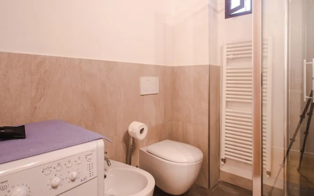 Central Location in Florence Inviting 3BD Apt