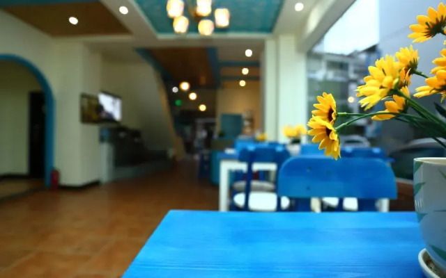 Luojiaodian Inn