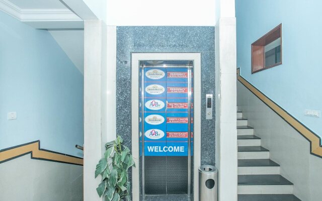 OYO 579 Hotel AAB