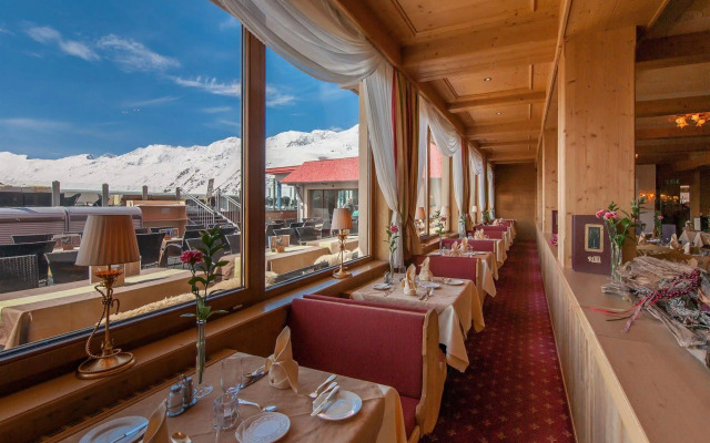 SKI | GOLF | WELLNESS Hotel Riml