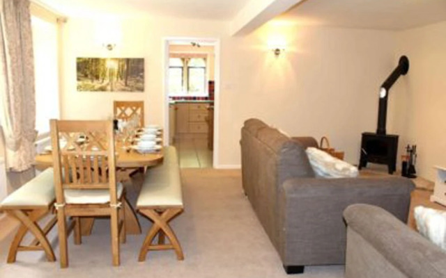 Cotswolds Valleys Accommodation Springfl