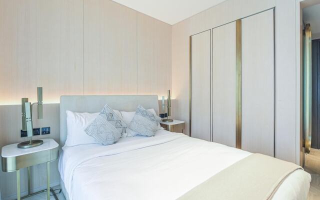 DXB - Five - 40706 - PJ