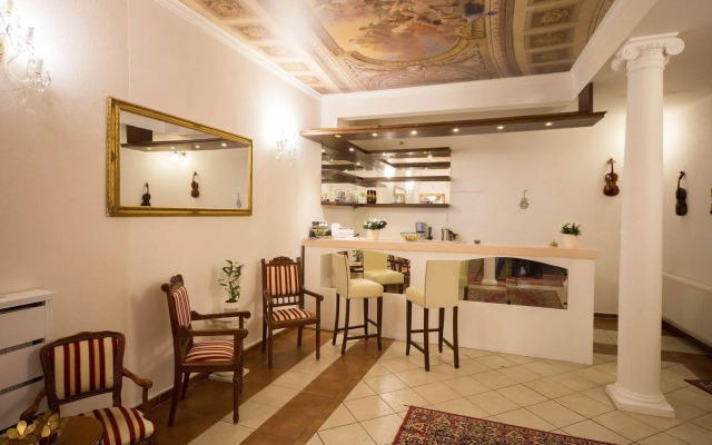 Donatello Hotel