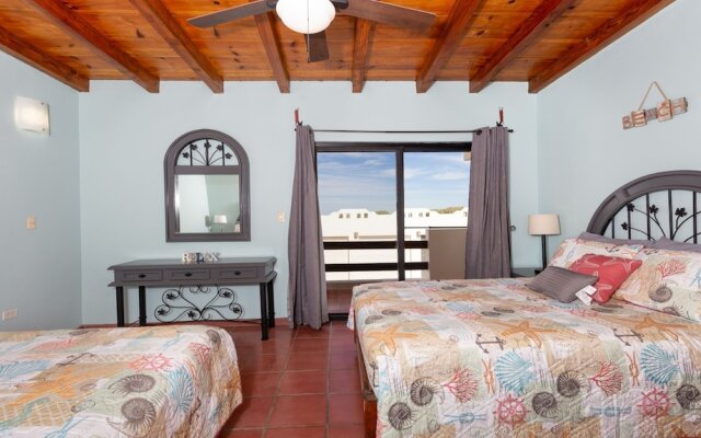 Paradise Villa 19 by Kivoya