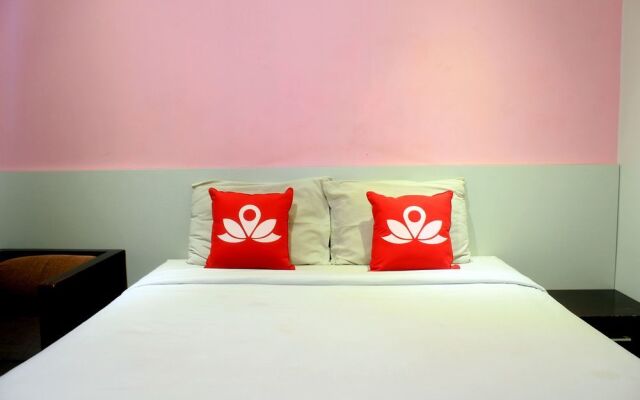 ZEN Rooms Akbar Kebon Kawung