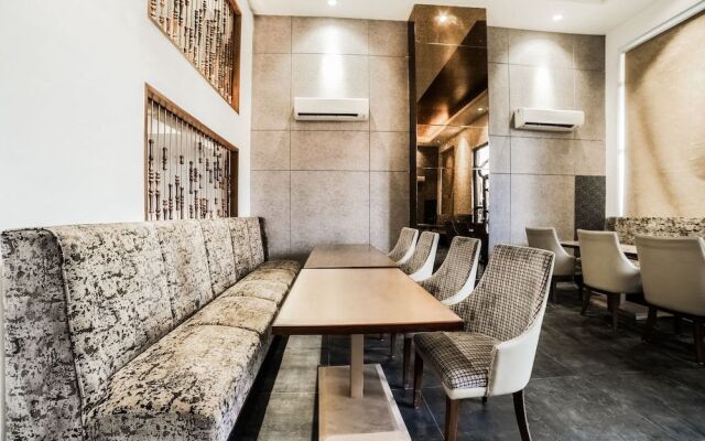 OYO Flagship 30719 Jaipur Railway station