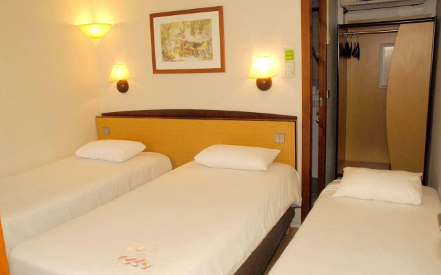 Kyriad Direct Marseille Est - La Valentine