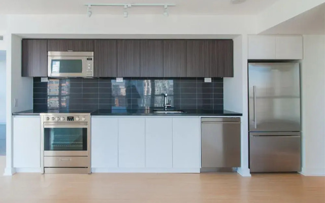 Luxury Home by Rogers Centre