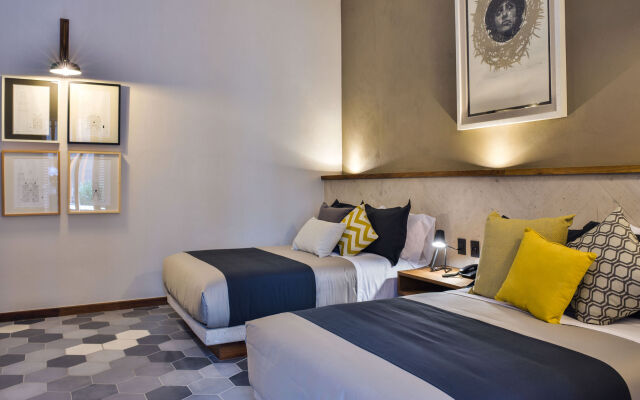 Hotel Criol