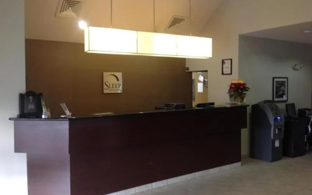 Sleep Inn & Suites