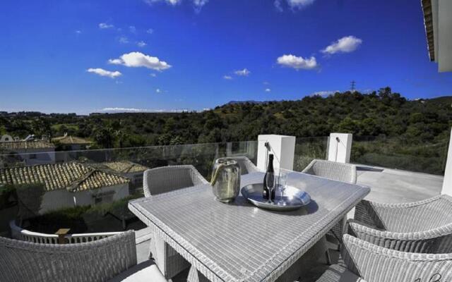 Exquisite villa near beach with Heated pool