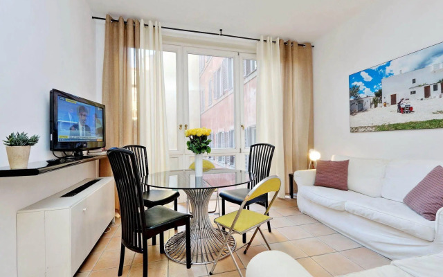 Rome Unique Spanish Steps Apartments