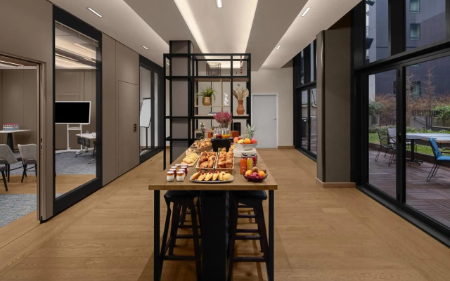 Courtyard by Marriott Paris Porte de Versailles