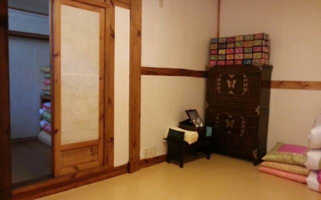 Hyosunjae Hanok Guesthouse