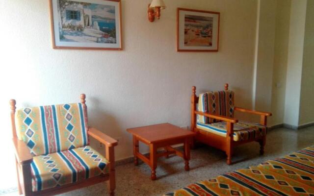 Apartamentos Girasol II