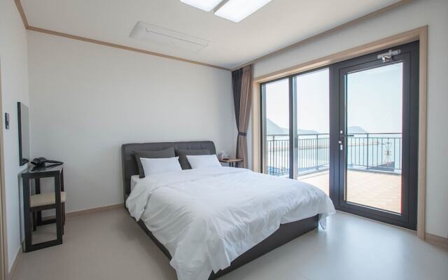 P-237 Spa & Pool Villa