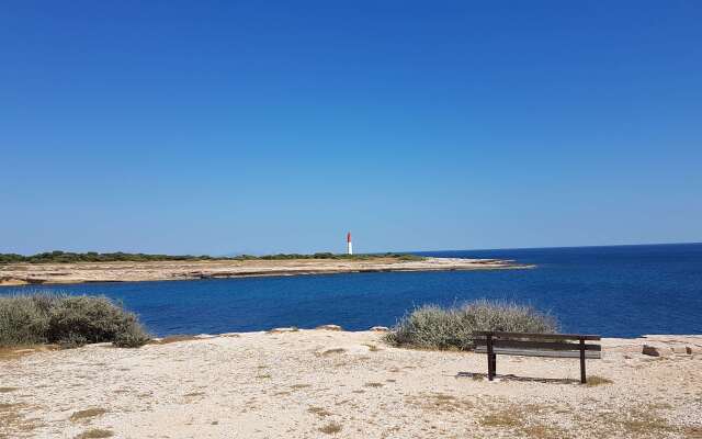 Kyriad Martigues Sud