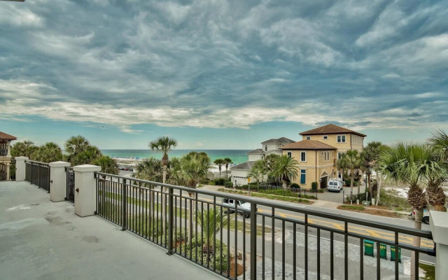 Seastar Palazzo Luxury Across From Beach