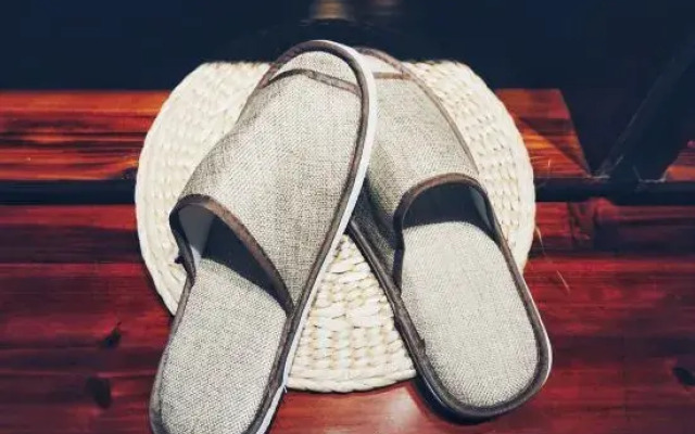 Zero Five One Seven Boutique Hotel (0517 Hotel)