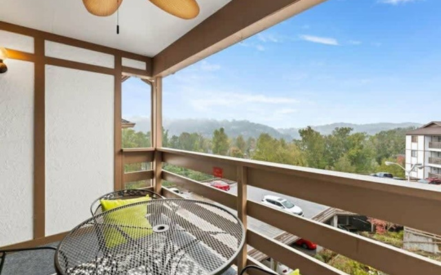 Turkey Nest by Beyond Expectations- Renovated 2BR