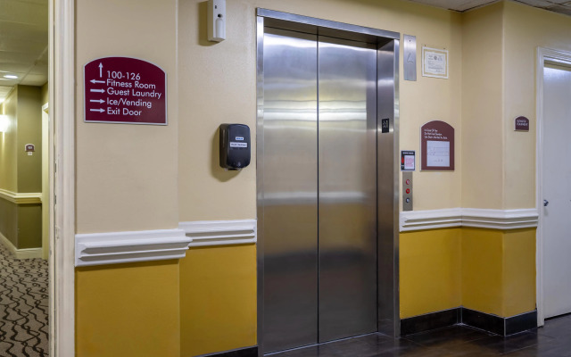 Studio 6 Suites – Pasadena, TX