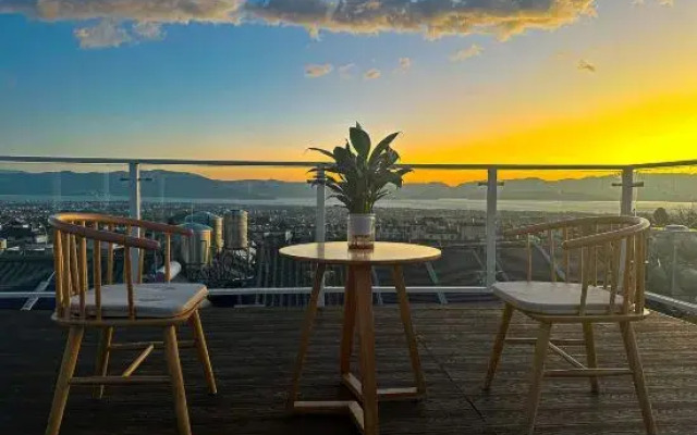 Mini Radius Guesthouse