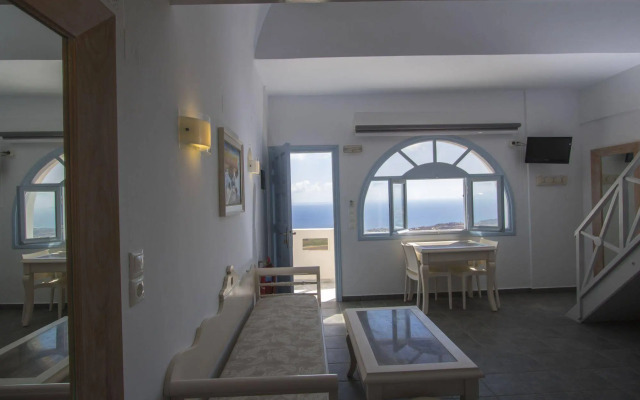 Erato Apartments