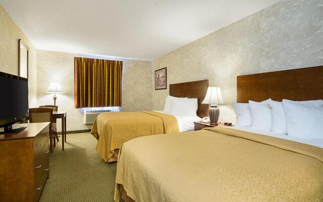 Quality Inn Hays I-70