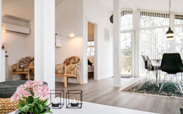 6 Person Holiday Home in Farsø