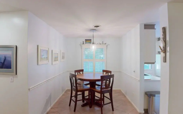 Beachbreak 3 Bedroom Apts