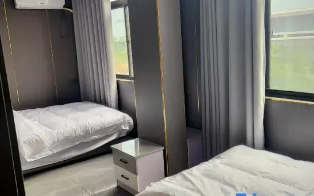 Yangyang Hotel