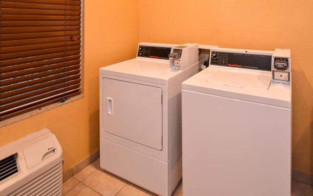 Holiday Inn Express Hotel & Suites Lancaster-Lititz by IHG