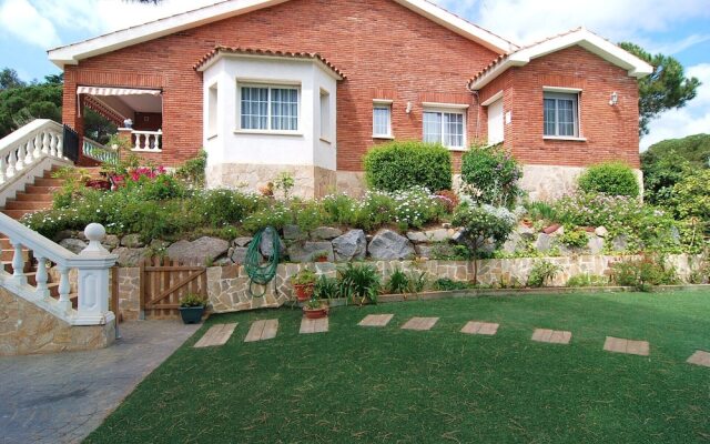 HomeHolidaysRentals Gema