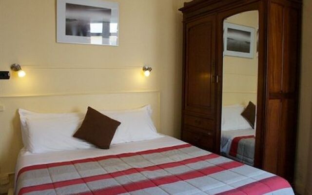 Hotel Savoy