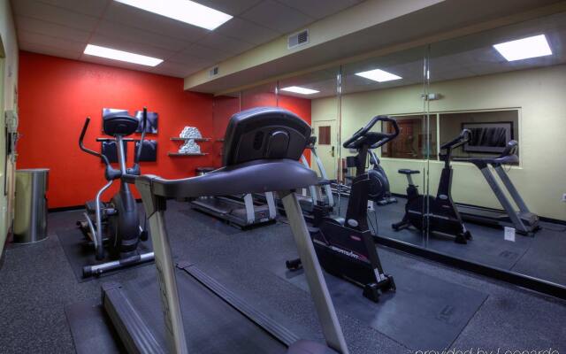 Garner Hotel Paducah West by IHG