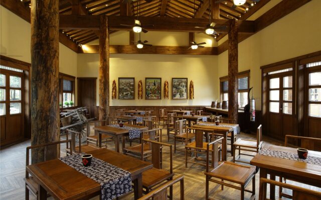 Changbaishan Luneng Resort Timberwood Lodge