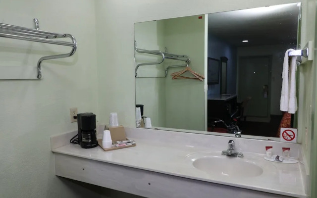 Budget Inn