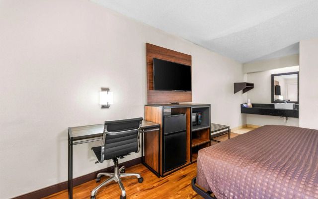 Motel 6 Charlotte NC Airport