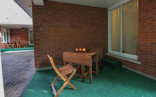 The Loyalist Bed & Breakfast