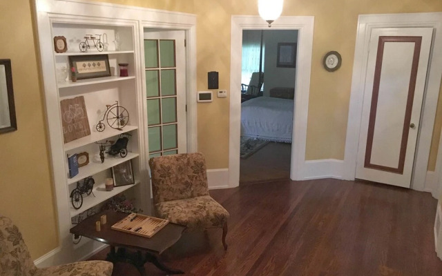 The Parsonage Inn LLC