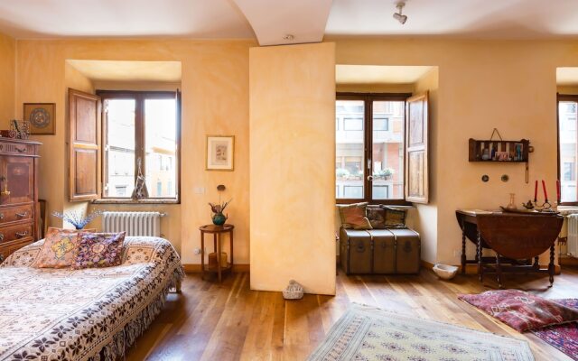 Lovely 2-bed Apartment in Roma